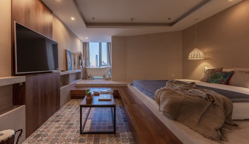 Premier Apartment, 1 King Bed, Bathtub, City View