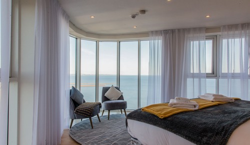 Panoramic Penthouse, 4 Bedrooms, Sea View