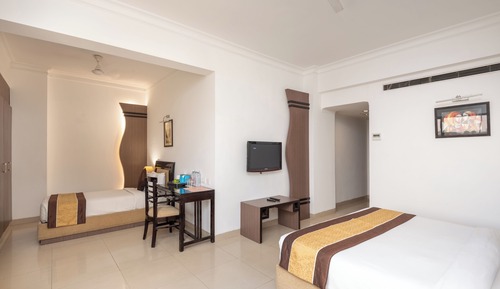 Executive Triple Room
