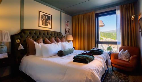 Standard Room, 1 King Bed