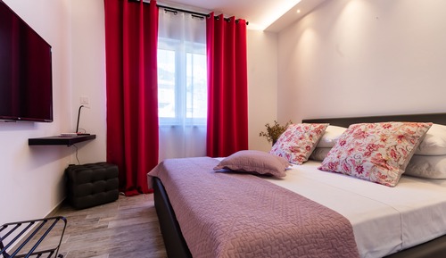 Exclusive Apartment, 2 Bedrooms, Sea View
