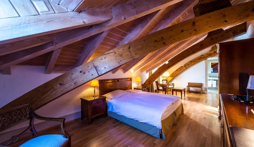 Superior Double Room (Deluxe)