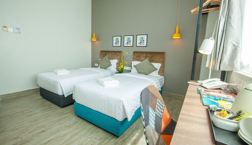Deluxe Twin Room