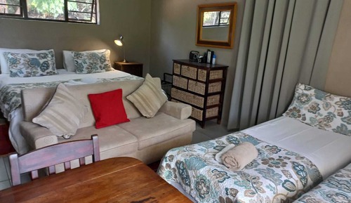 Basic Triple Room