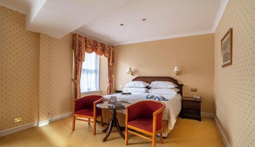 Standard Double Room (1)