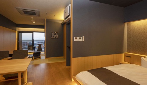 Top Floor, Natural Hot Spring, Fine View Bath - Island & City Suite