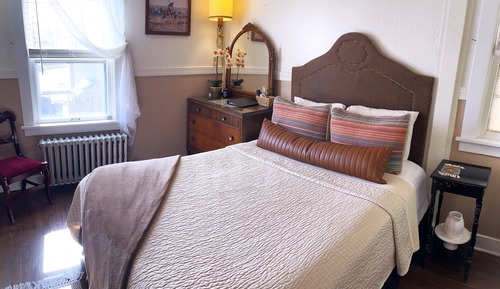 Western (Rainbow Canyon Room), 1 Queen Bed