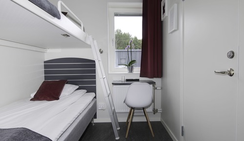Economy Room
