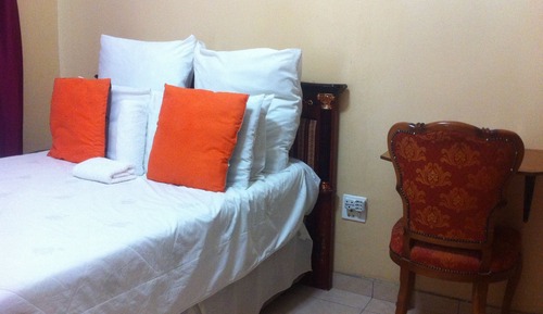 Standard Room, Garden View