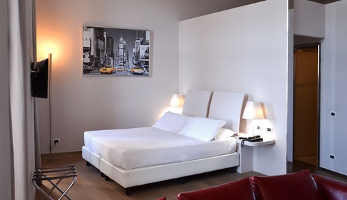 Suite (King)