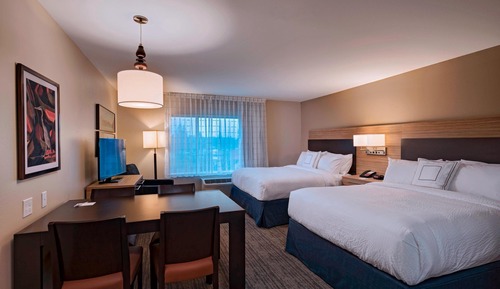 Studio, 2 Queen Beds (Hearing Accessible)