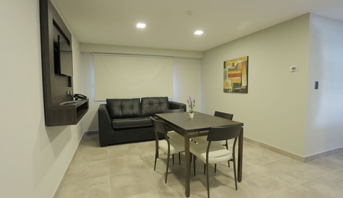 Grand Apartment