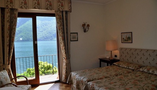 Standard Double Room, Balcony, Lake View