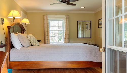 Room, 1 Queen Bed, Balcony (Sunrise Terrace)