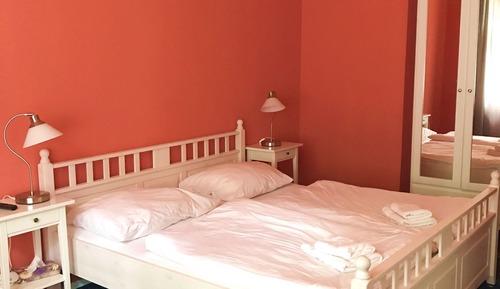 Standard Apartment (Room 5)