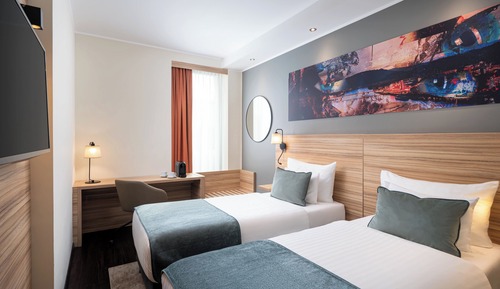 Comfort Twin Room