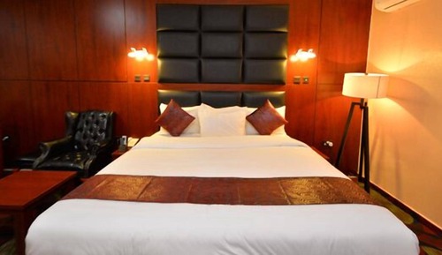 Executive Room