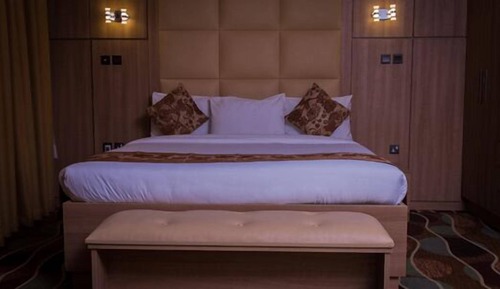Deluxe Room, 1 King Bed