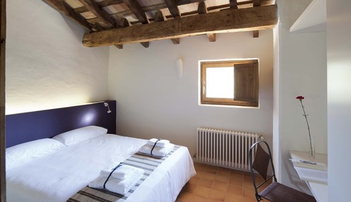 Comfort Double Room, Ensuite, Mountain View (Vall d'Hostoles 2nd floor)