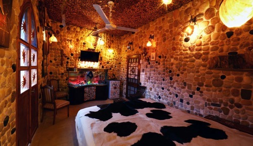 Double Room (Lovers)