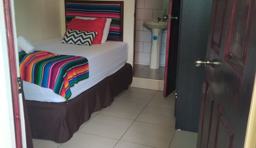 Junior Single Room, 1 Large Twin Bed