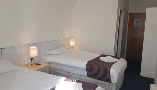 Standard Twin Room