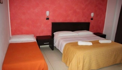 Standard Double or Twin Room, Pool View