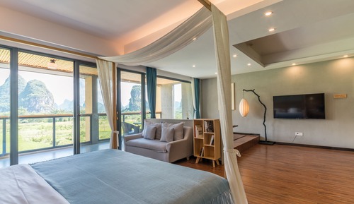  Zen Premium studio with large balcony