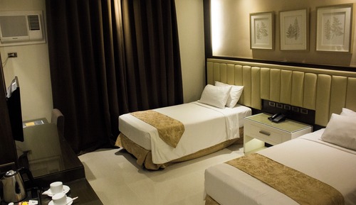 Deluxe Twin Room