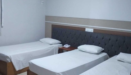 Luxury Triple Room