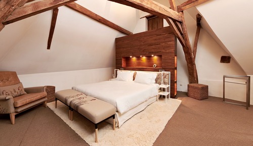 Deluxe Double Room (La Chambre Blanche)