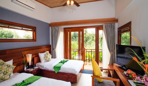 Superior Twin Room