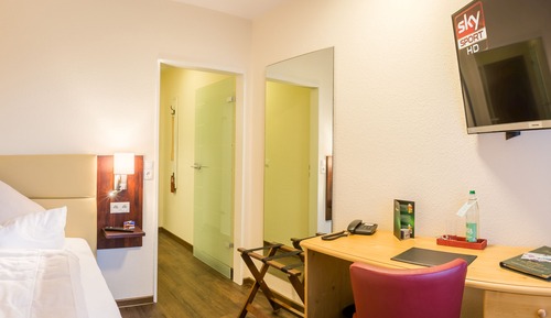 Classic Single Room