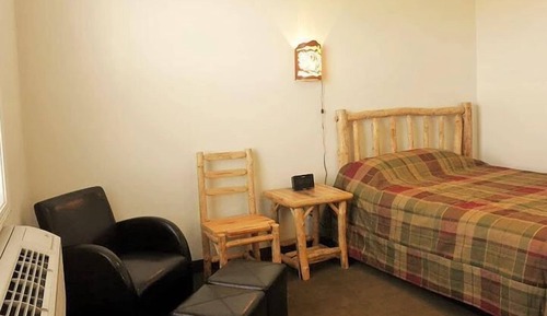Deluxe Room, 1 Queen Bed