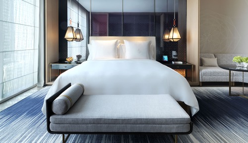 Superior Room, 1 King Bed