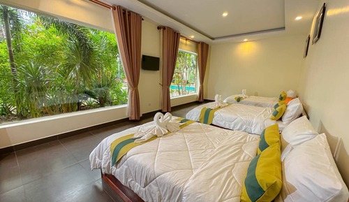 Family Triple Room, 3 Bedrooms, Pool Access, Garden Area