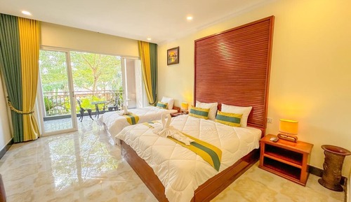 Family Twin Room, 2 Bedrooms, Pool View