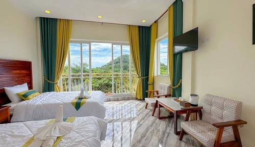 Comfort Twin Room, 2 Bedrooms, Mountain View