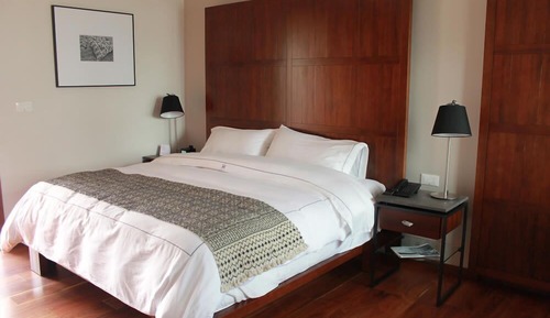 Junior Suite, 1 King Bed (Titl)