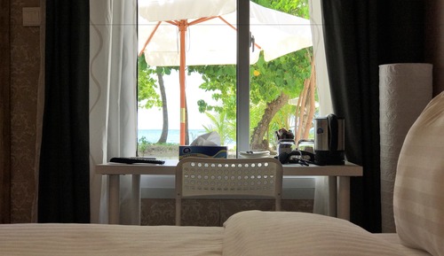 Economy Double Room, 1 King Bed, Sea View, Beachfront