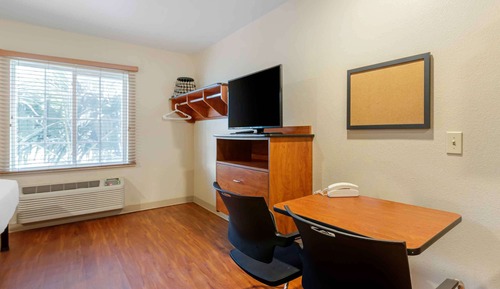 Standard Studio, Non Smoking, Refrigerator & Microwave