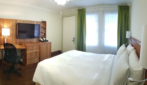 Executive Room, 1 Queen Bed