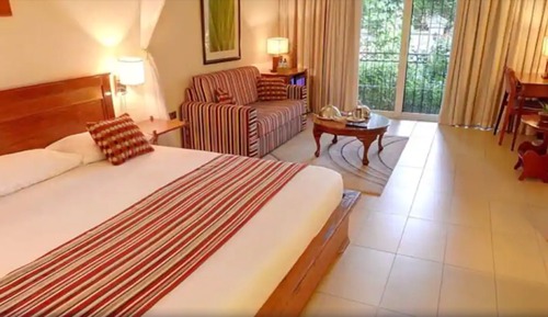Deluxe Double Room, 1 King Bed, Garden View, Ground Floor