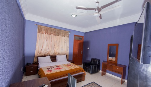 City Duplex, 1 Queen Bed