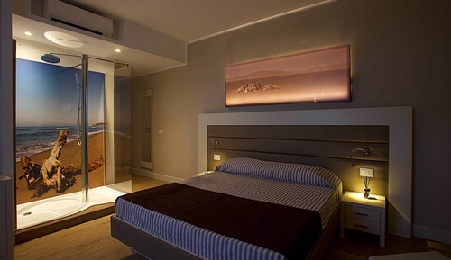 Deluxe Suite, 1 King Bed with Sofa bed, Kitchenette, Valley View