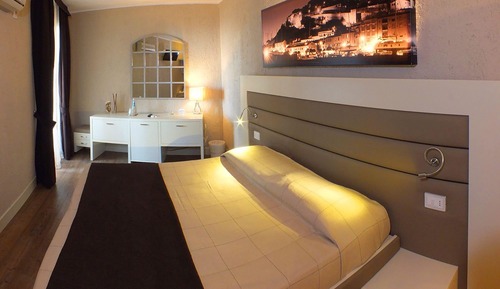 Comfort Triple Room, Balcony, Valley View