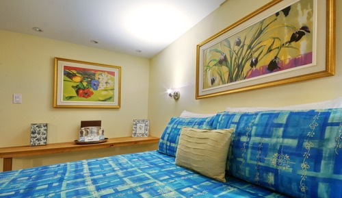 Standard Studio, 1 Bedroom, Refrigerator & Microwave (half-basement)