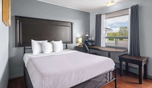 Room, 1 Queen Bed, Non Smoking
