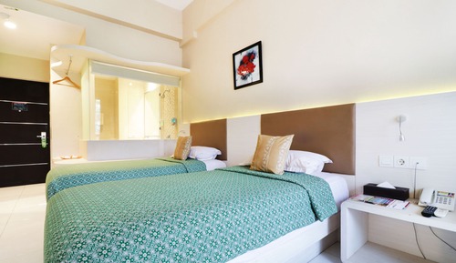 Executive Room