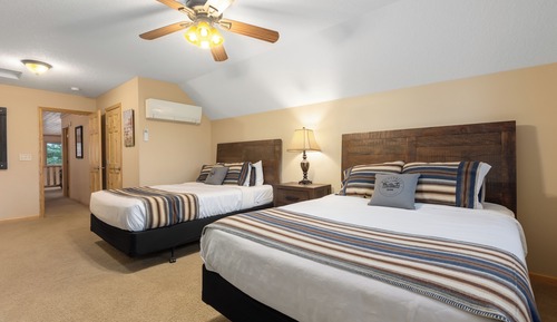 Villa #3 - 4 Bedrooms, 3 Bathrooms